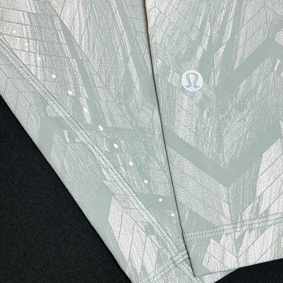 ~ NEW! Sz 4 Lululemon Swift Speed High-Rise Crop, 21" Light Gray Green Blue Lulu - Picture 12 of 16